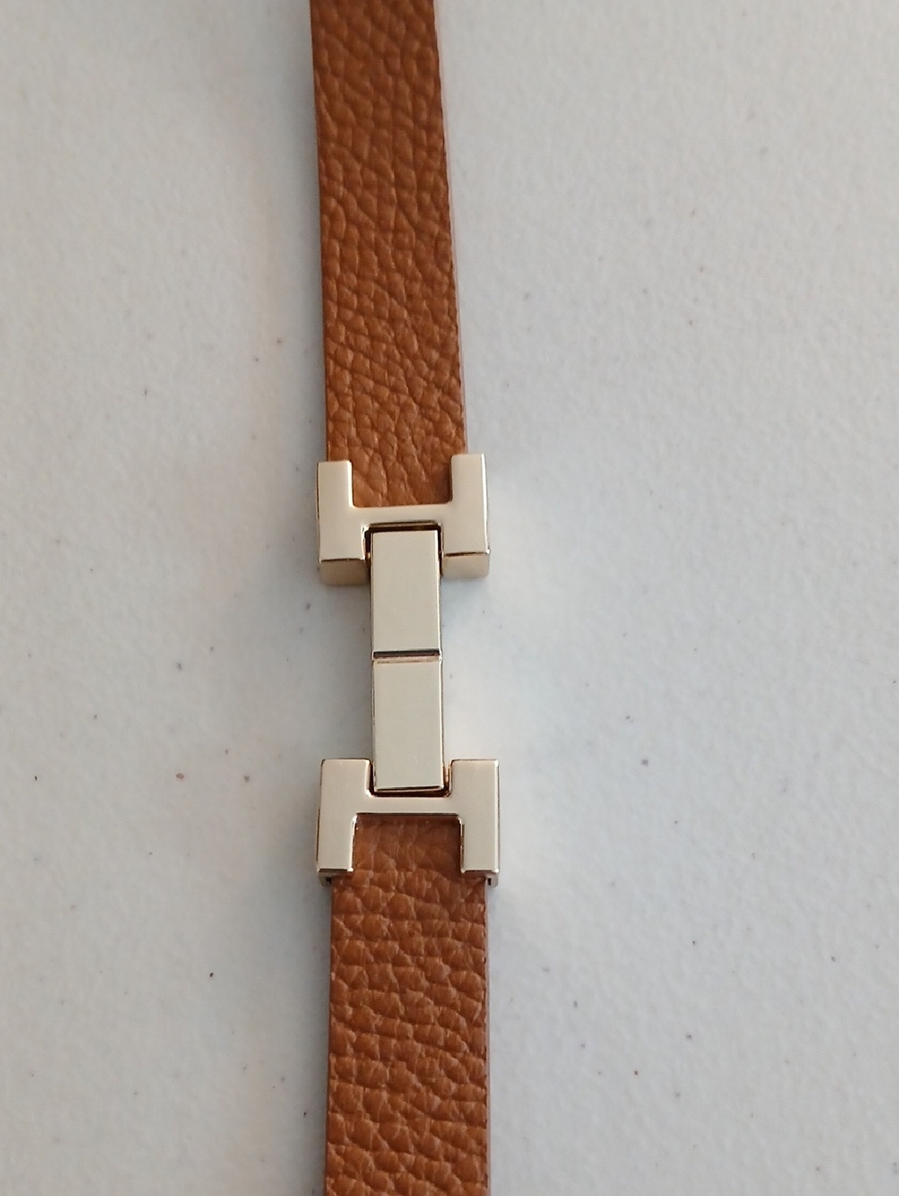 Reiss Womens Hayley Tan Leather Slim Belt with Subtle Grain - Picture 5 of 6